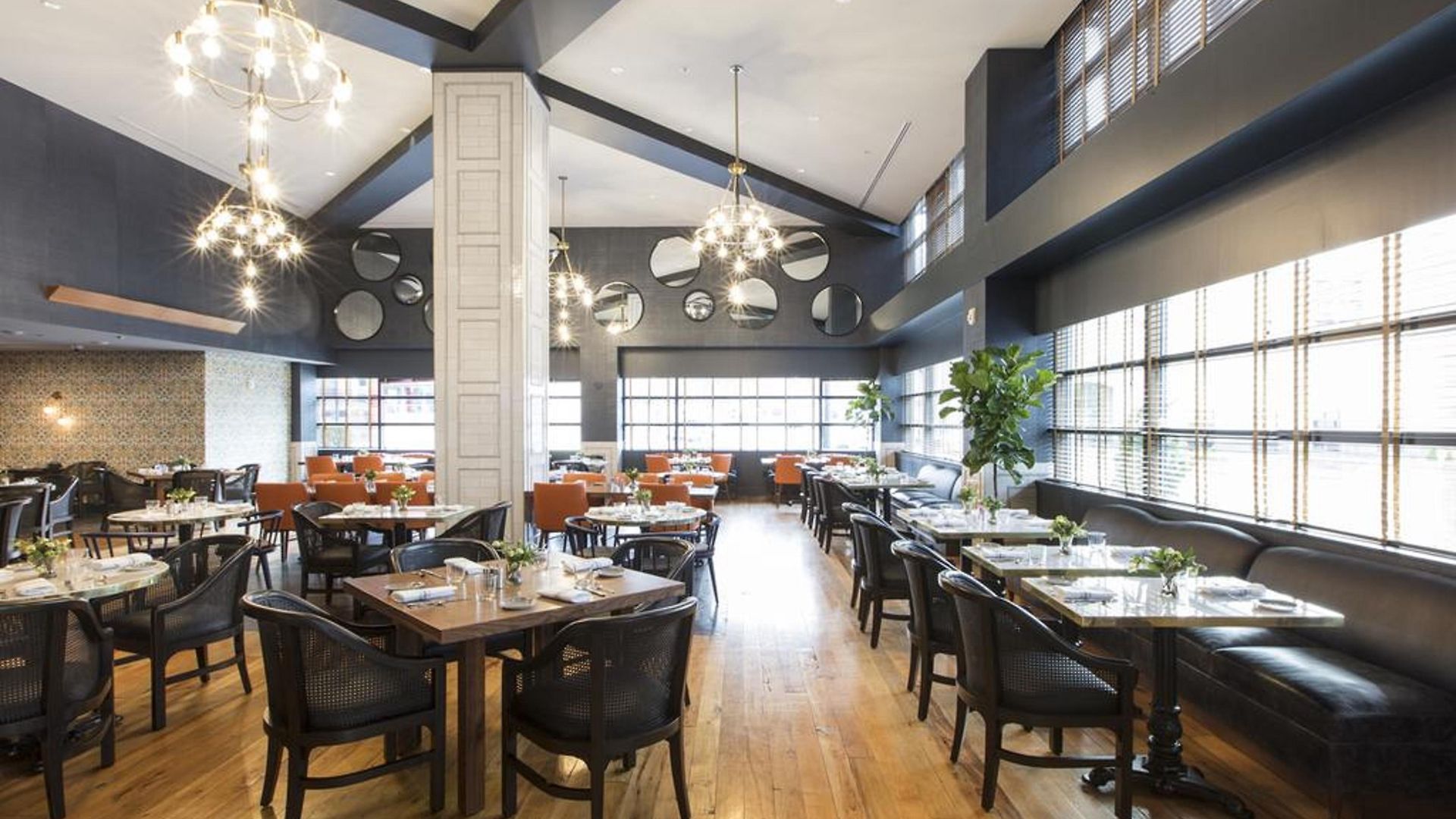 Hutton Hotel, Nashville, A Tribute Portfolio