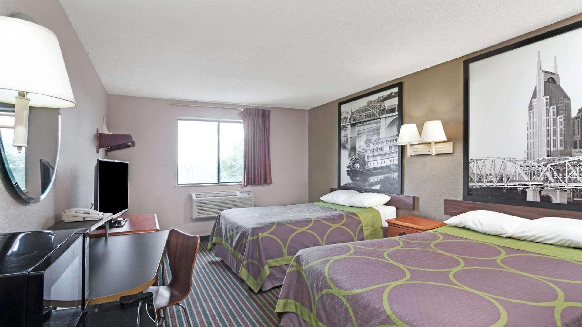 Super 8 By Wyndham Nashville/ Dntn/ Opryland Area Hotel Nashville