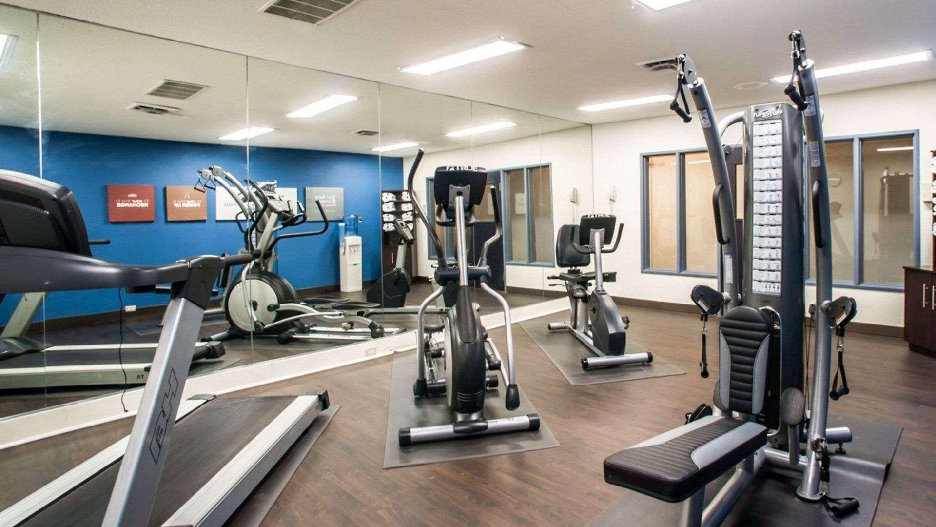 Comfort Airport - Bna Hotel Nashville