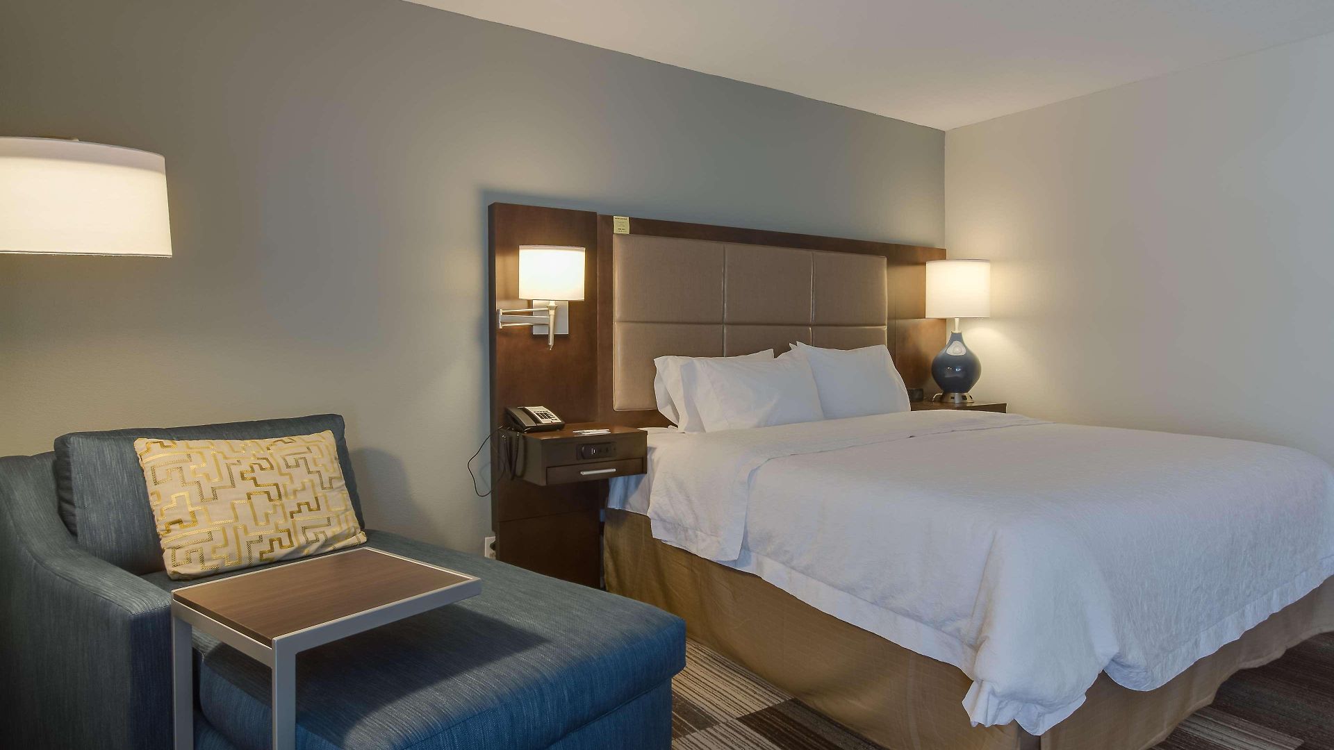 Hampton Bellevue/nashville I-40 West 3*