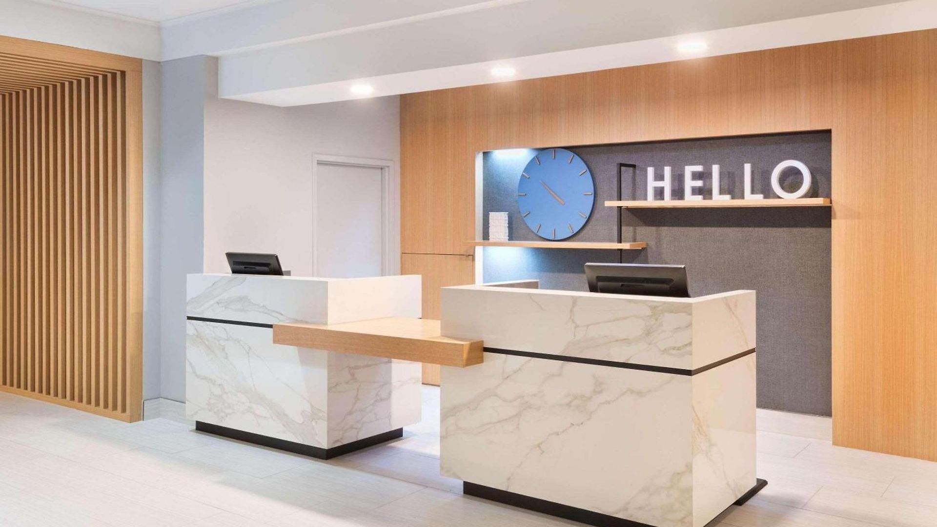 Radisson Airport