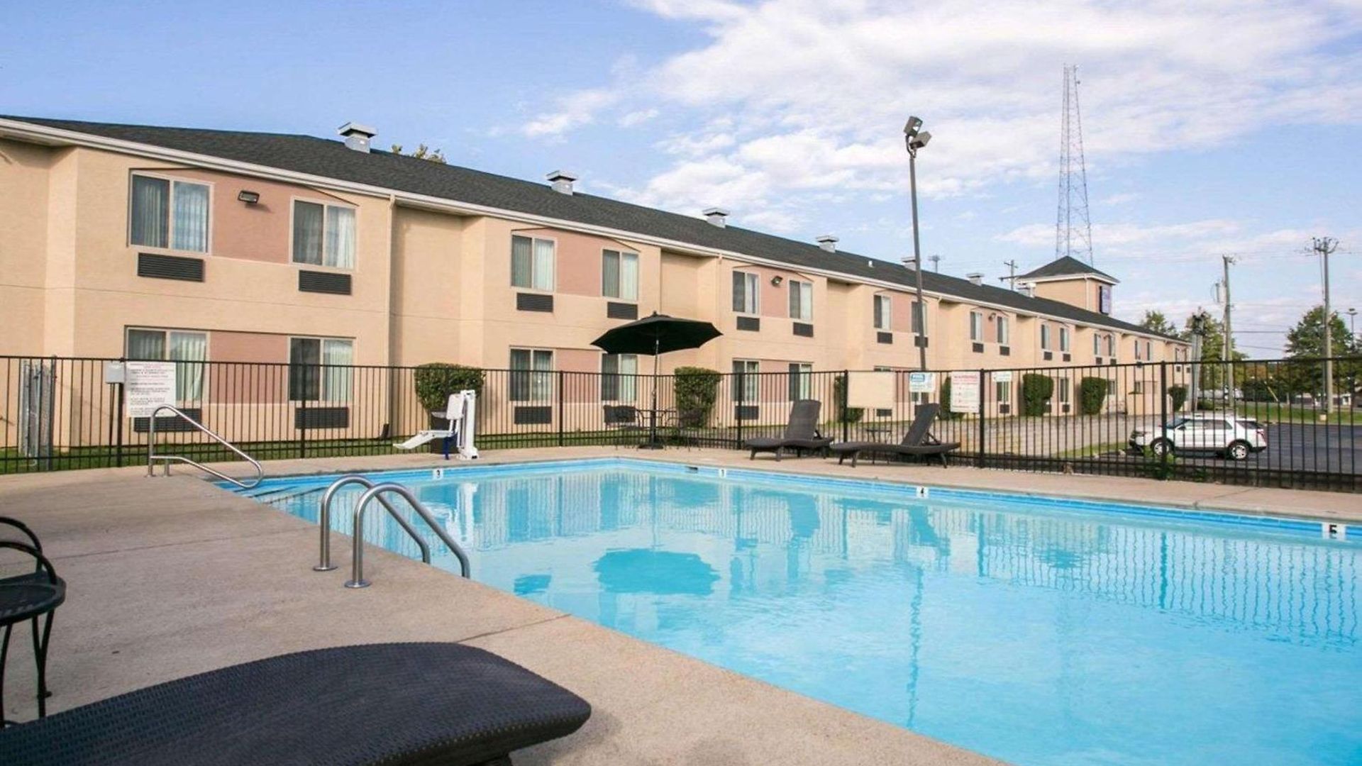 Sleep North - Downtown Area 4* Nashville