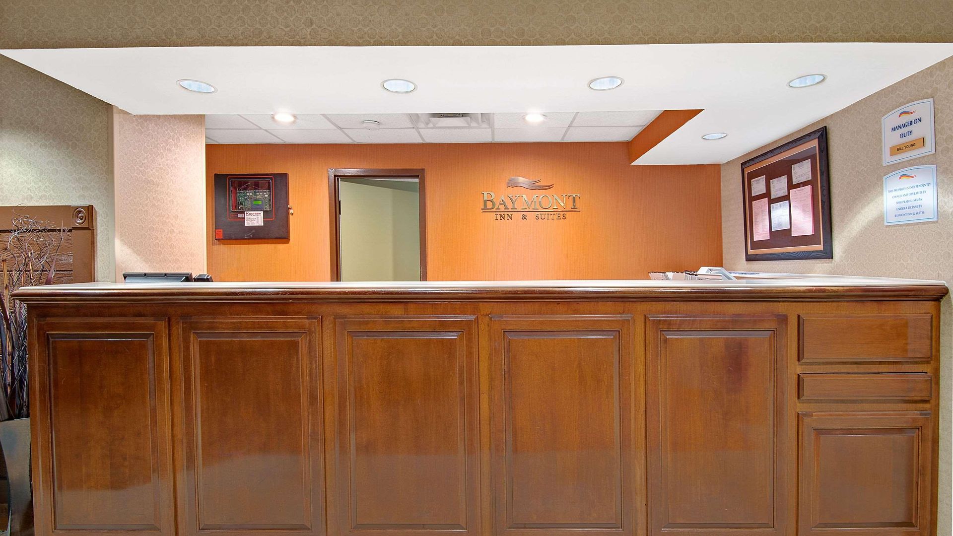 Baymont By Wyndham Airport Hotel