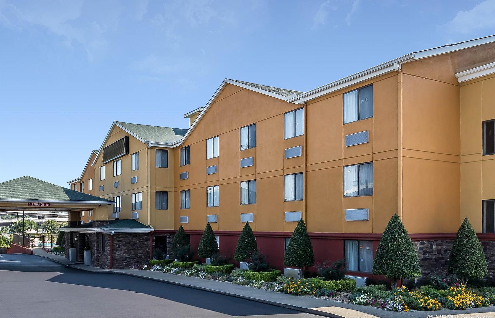 Comfort West Inn 4*