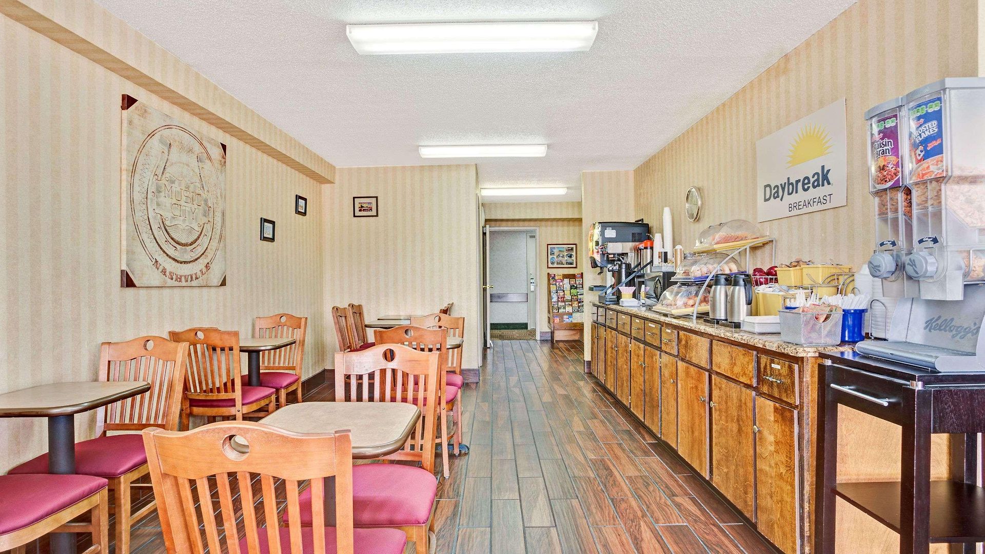 Comfort - Opryland Area