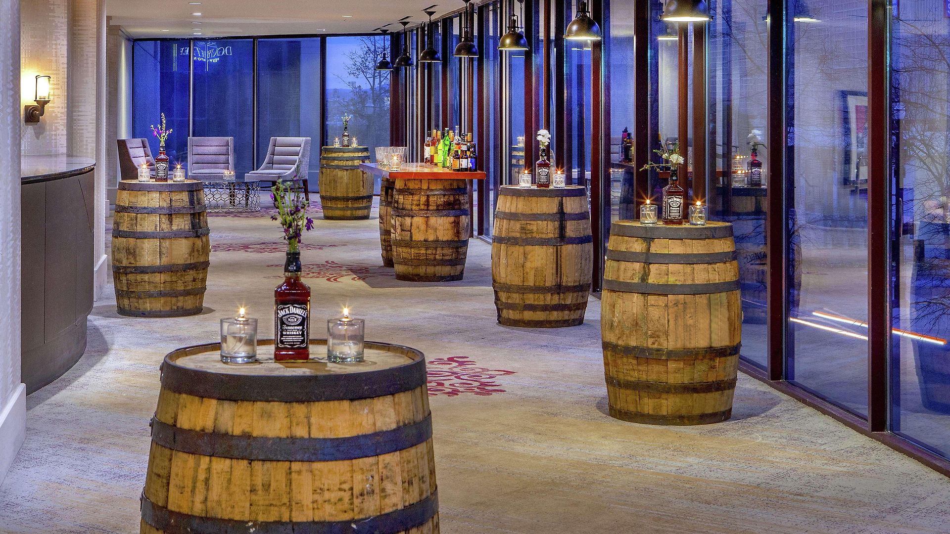 Hotel Doubletree By Hilton Downtown Nashville