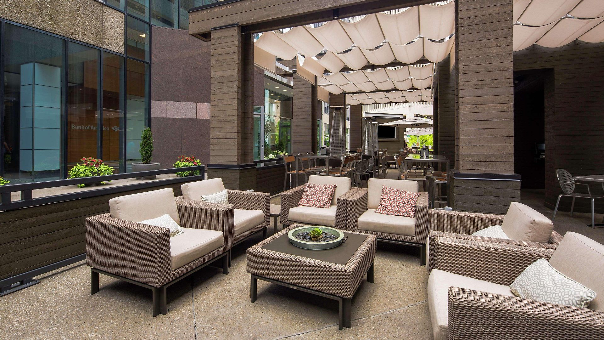 Hotel Doubletree By Hilton Downtown