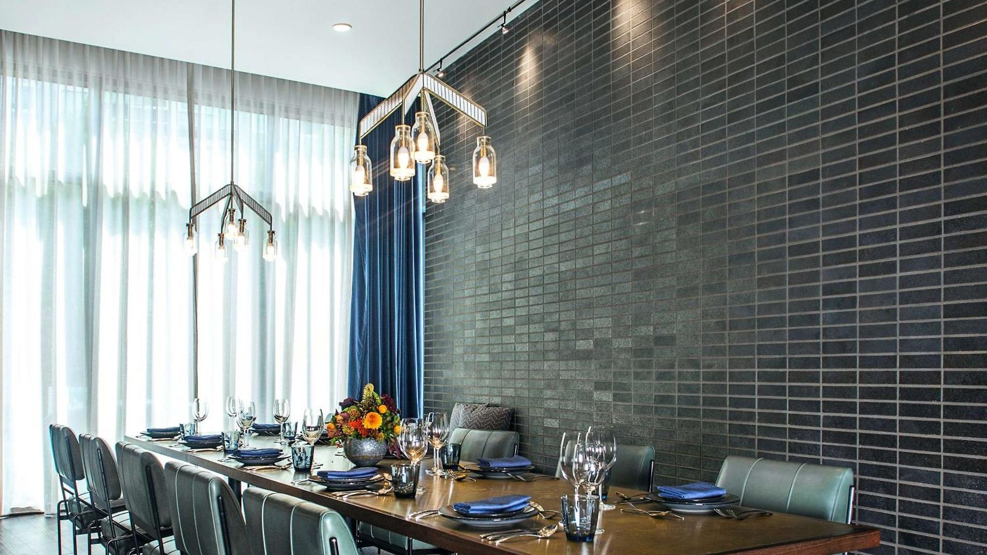 Hotel Thompson Nashville, By Hyatt Nashville