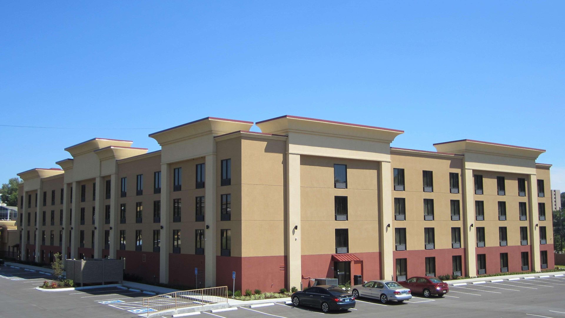 Western Sunrise Hotel 3*