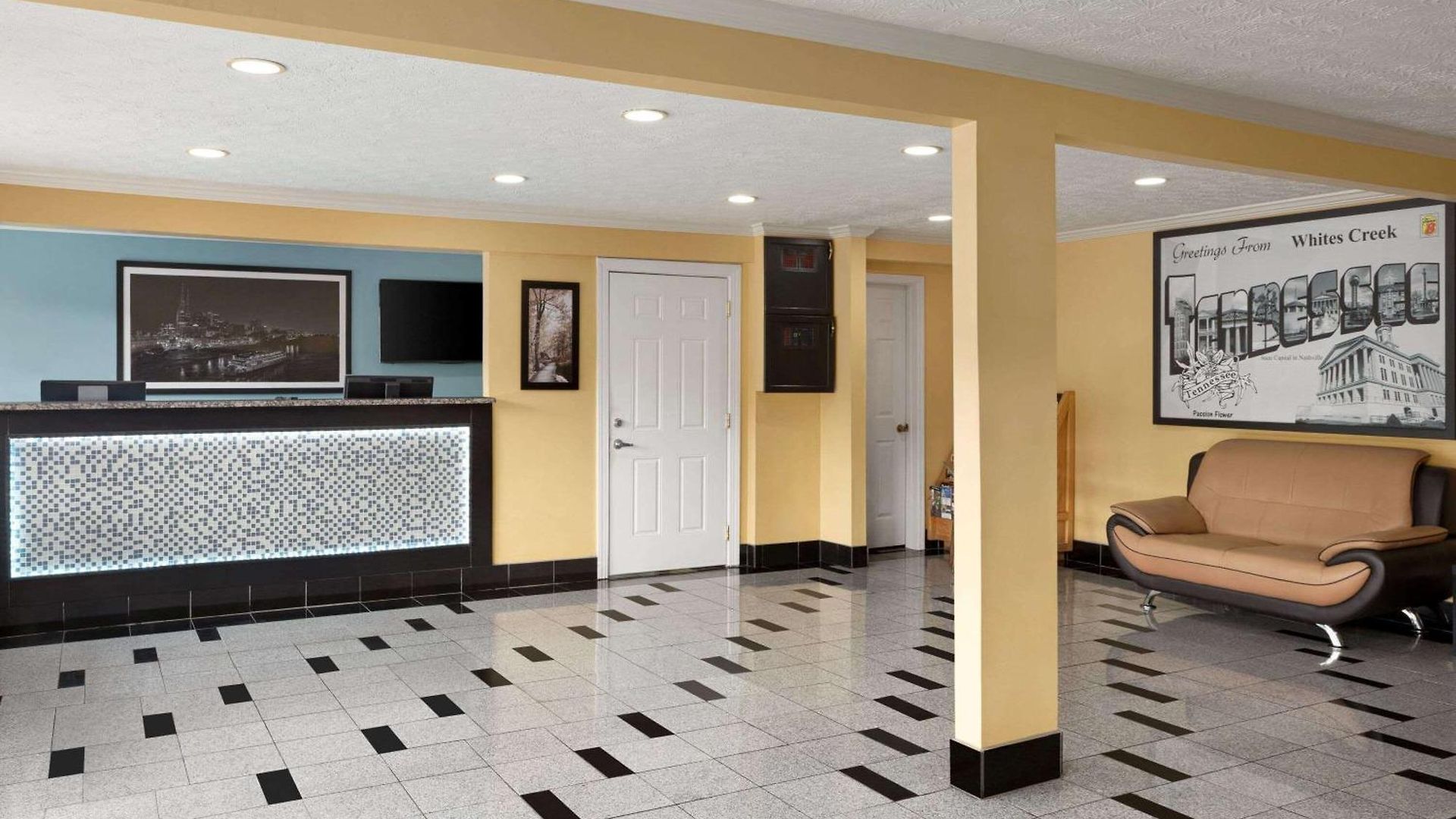 Hotel Super 8 By Wyndham Whites Creek/ Nw Area