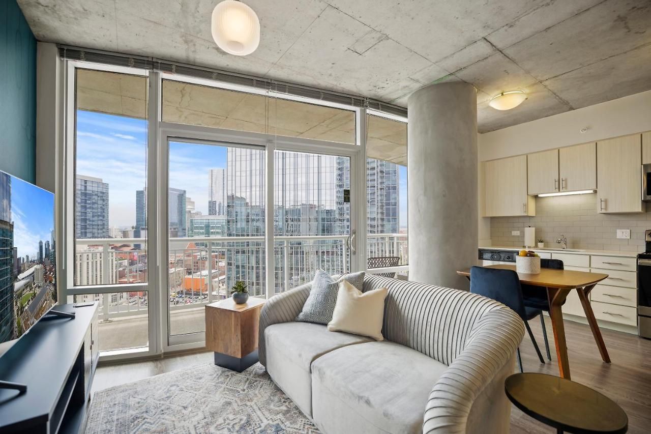 Placemakr Premier Sobro 5*