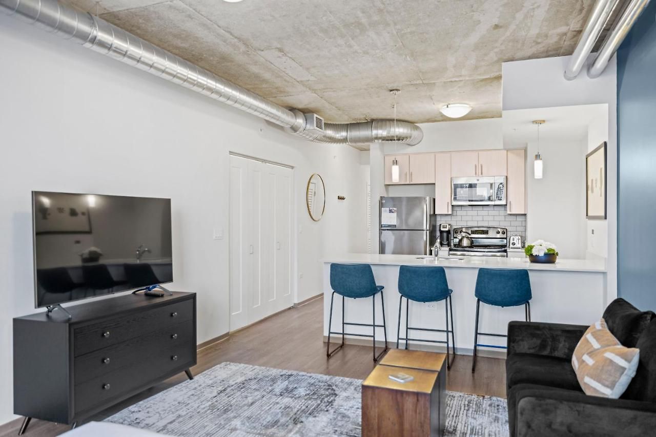 Hotel Placemakr Premier Sobro 5*