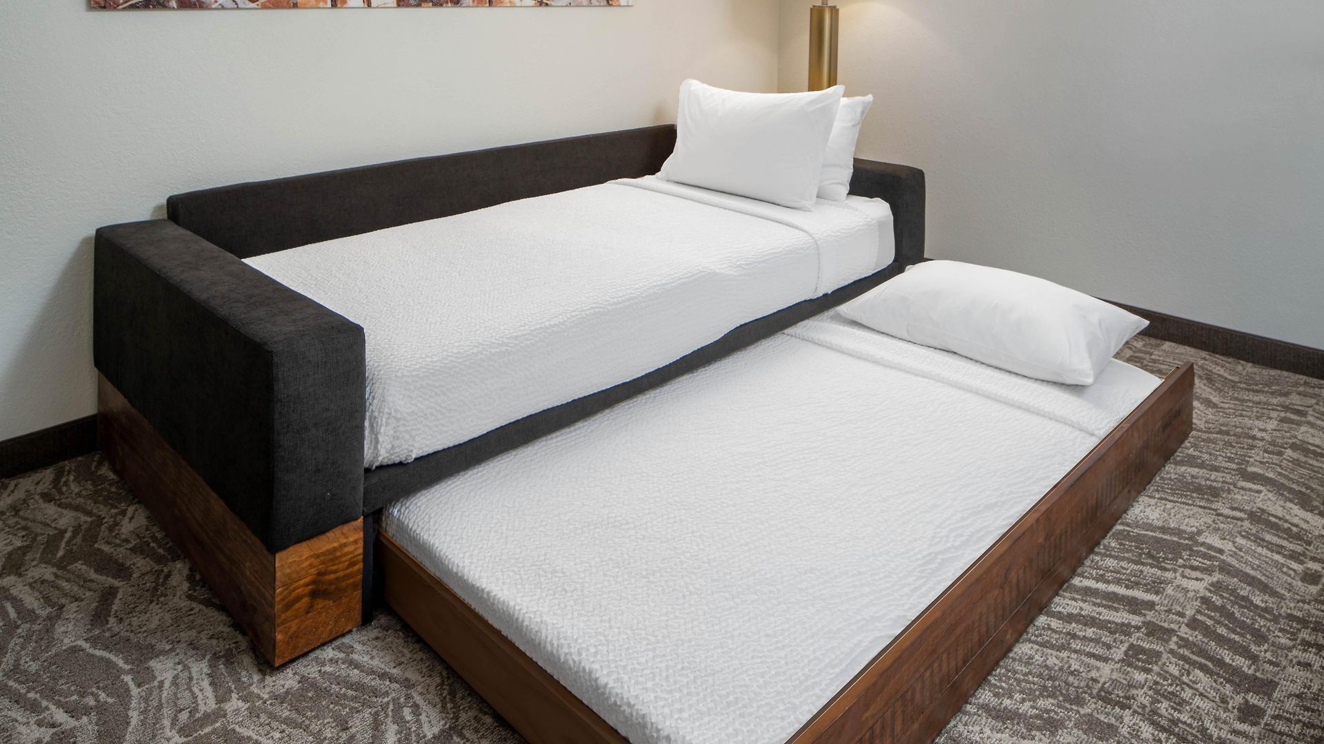 Sonesta Select Airport Hotel 3*