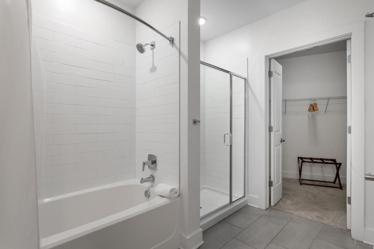 Mint House - Music Row Apartment *