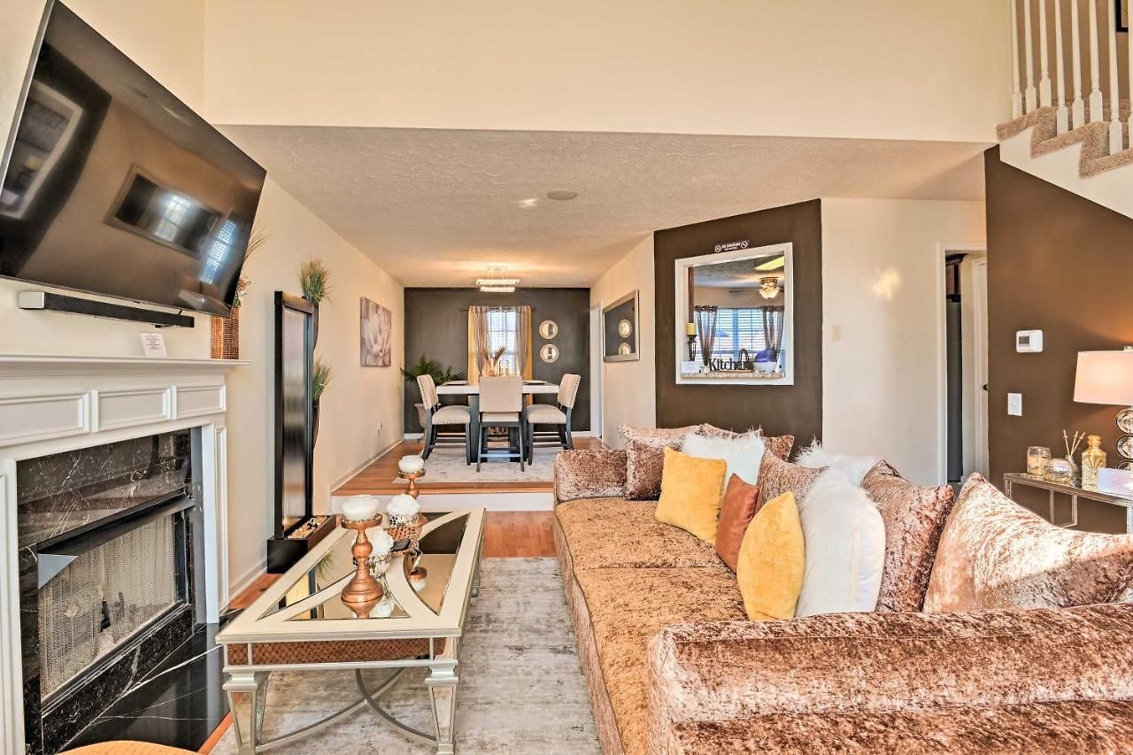 Holiday home Charming ~ 6 Mi To Downtown! Nashville