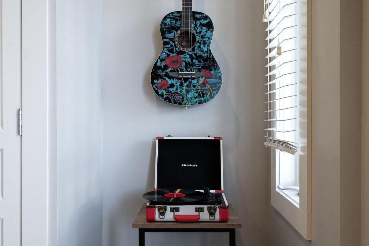 Holiday home Music Row Luxury - Two King Bedrooms - Private Garage & Ensuite Baths Nashville