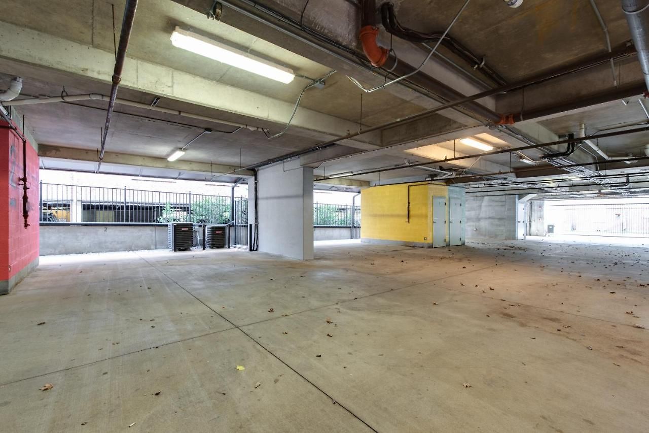 West End Townhome With 2 En-suites And Free Private Parking Holiday home *