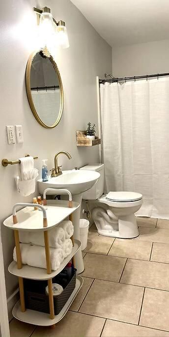 Great In Weho Apartment Nashville