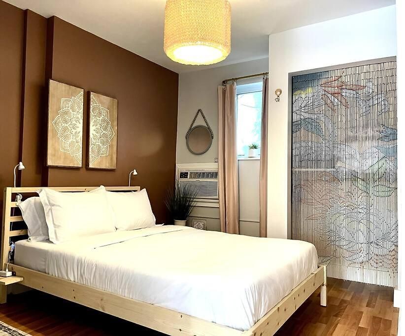 Apartment Great In Weho