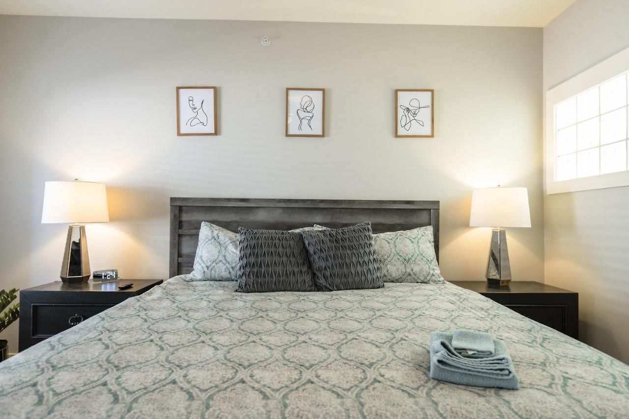 West End Townhome With 2 En-suites And Free Private Parking Nashville