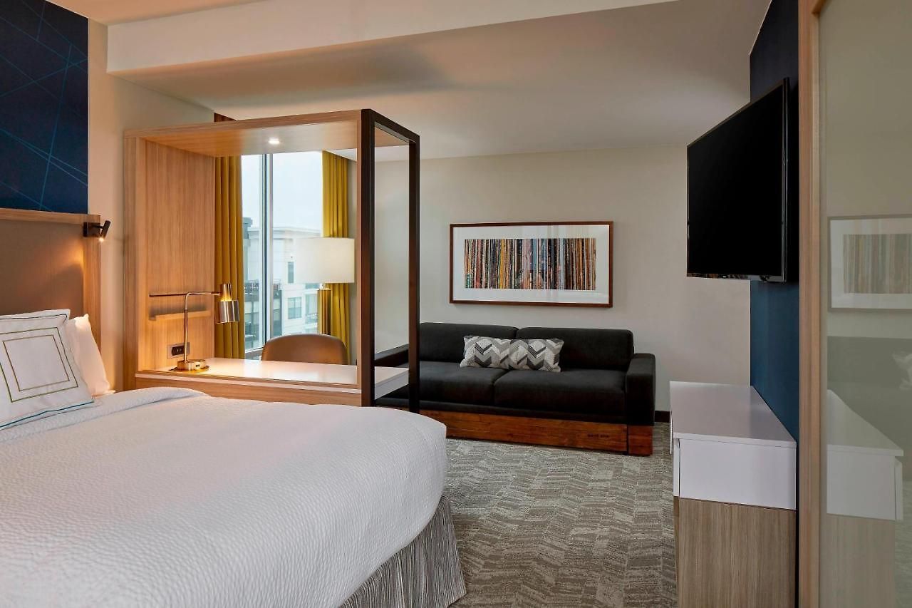 Springhill By Marriott Downtown/convention Center Hotel Nashville