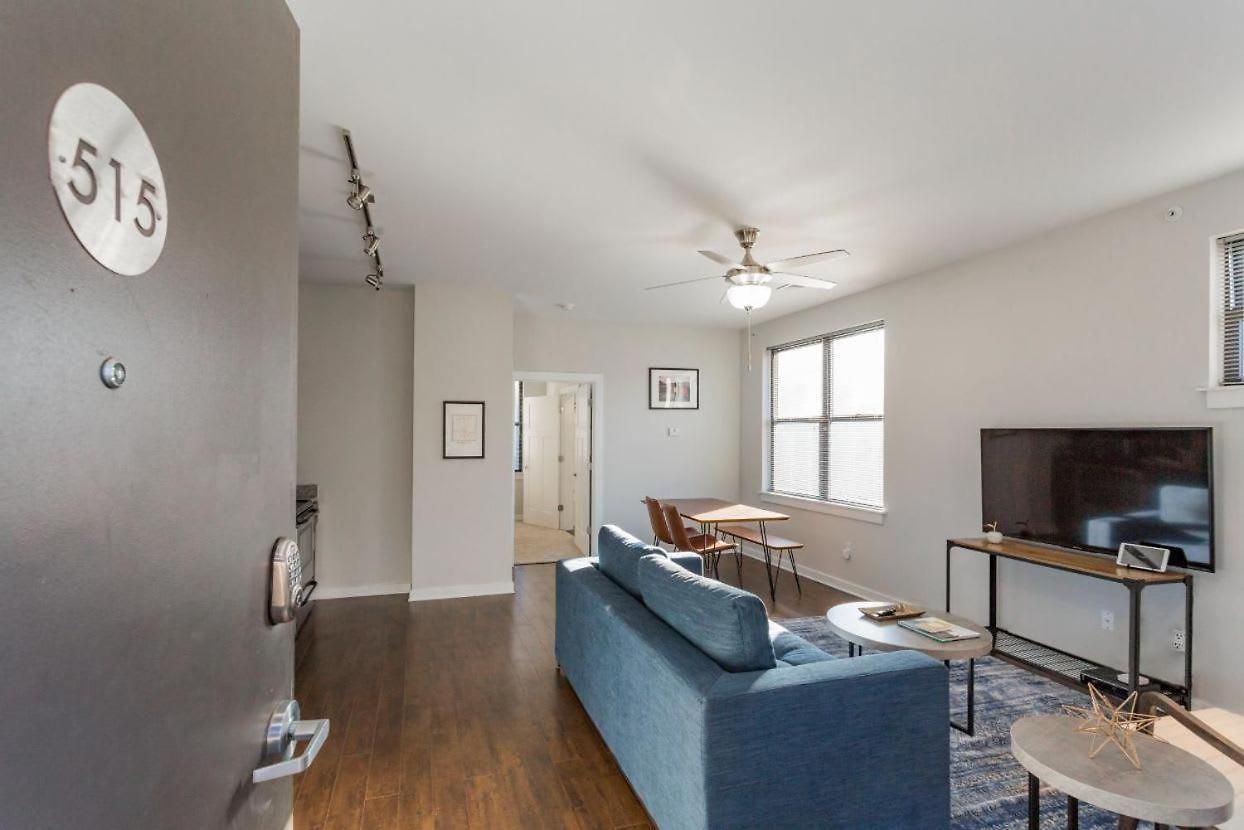 Cozysuites Music Row Spacious 1br In Nashville! 60 Apartment