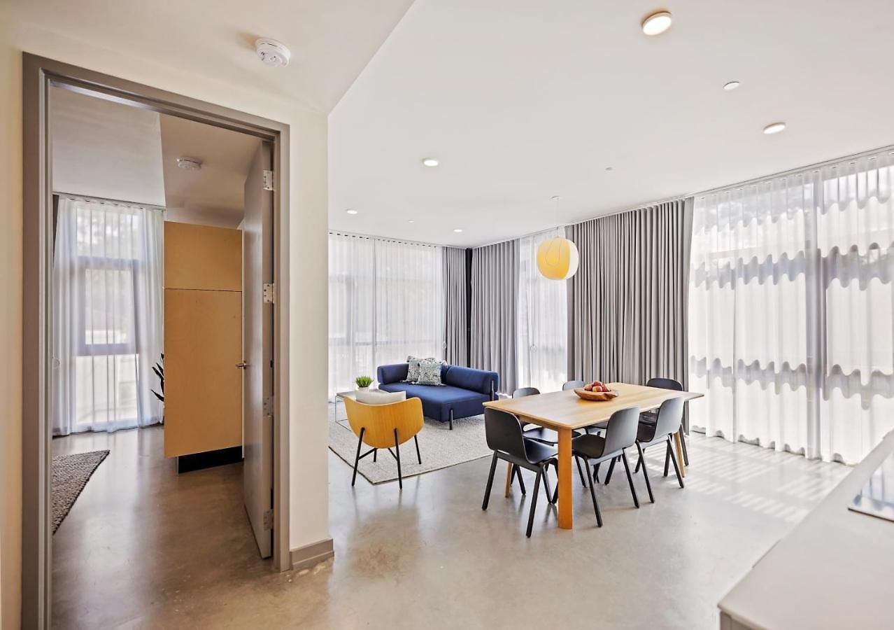 Harthall Hotel 4*