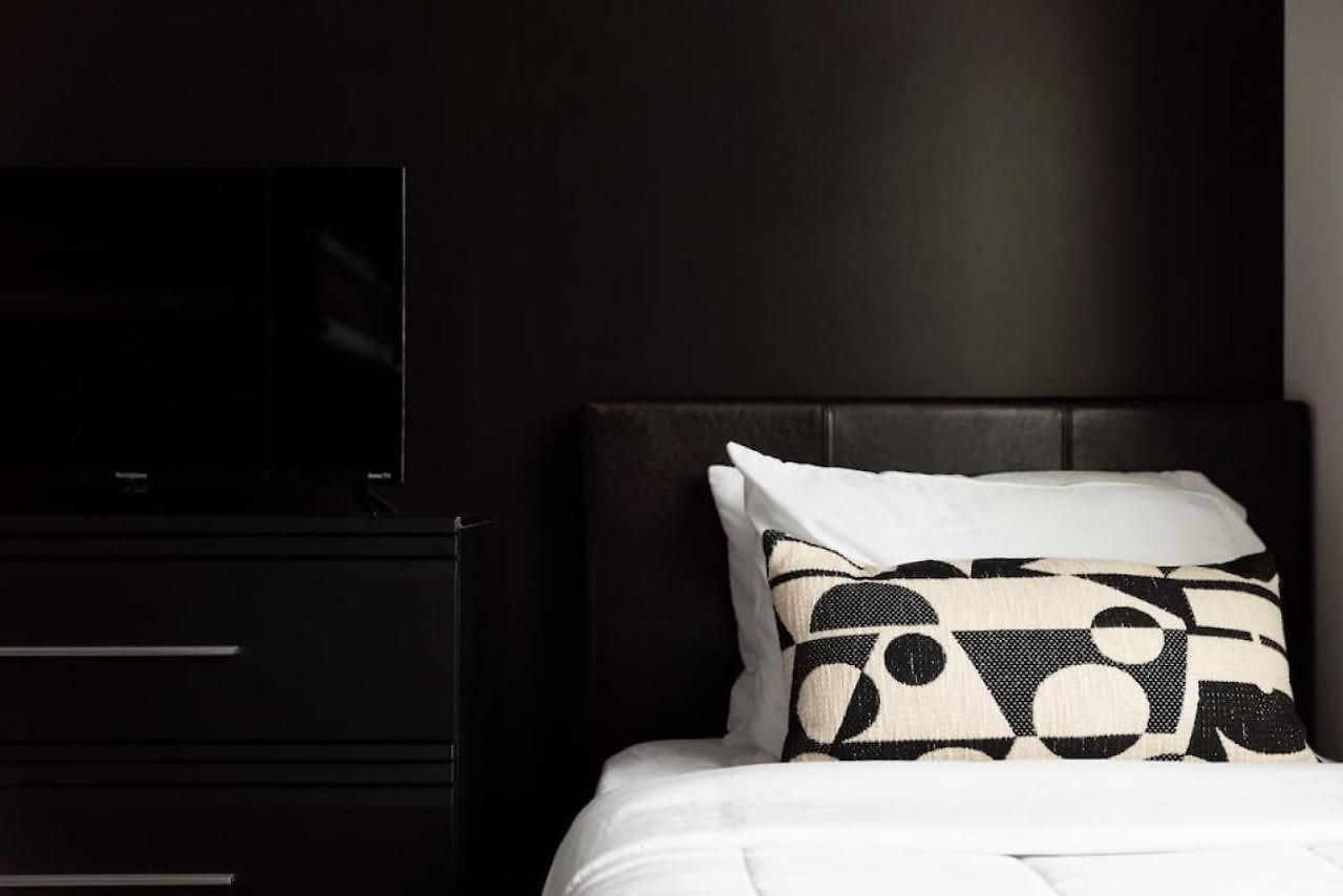 5 Points Retreat In East Walk To Restaurants Bars And Music Apartment *