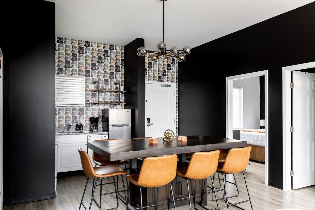5 Points Retreat In East Walk To Restaurants Bars And Music Apartment Nashville