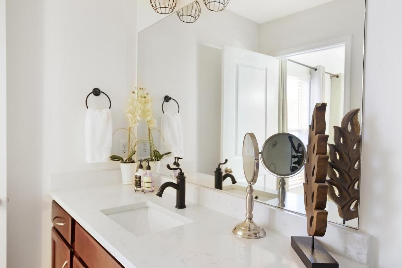 Relax In Style Near The Heart Of Music Holiday home Nashville
