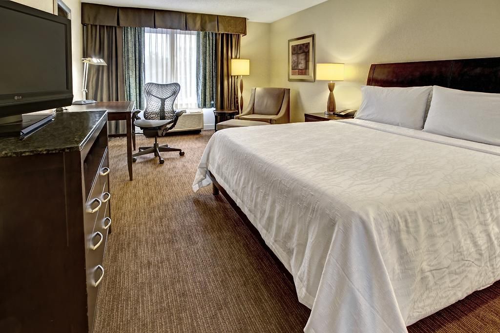Hotel Hilton Garden Airport