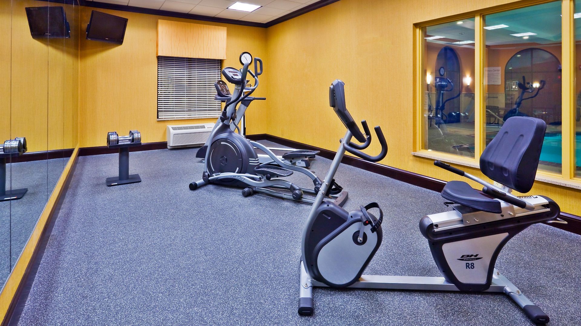 Express Nashville-opryland By Ihg Hotel