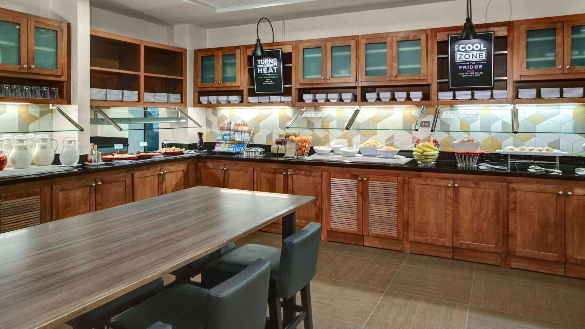 Hyatt Place Opryland 3*