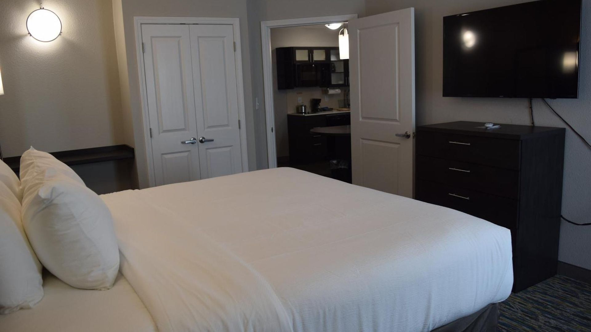 Candlewood Suites - Nashville Metro Center By Ihg Hotel 3*