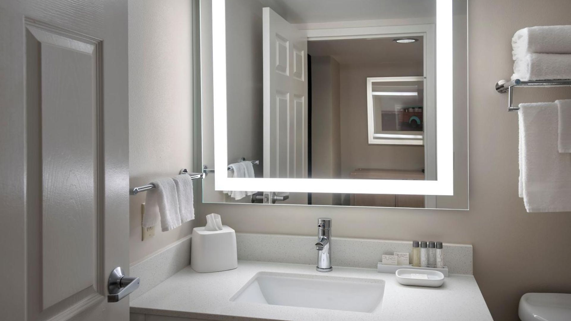 Hotel Hayes Street Downtown 3*