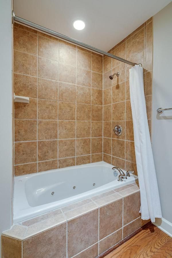 Historic Edgefield 2bd 2ba Loft