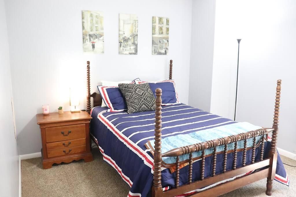 Apartment Log Close To Percy Preist Nashville