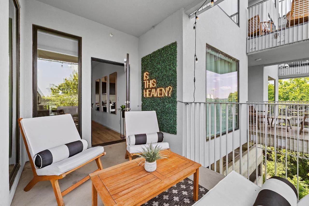 Apartment River View 2-bedroom With Free Garage Parking Nashville