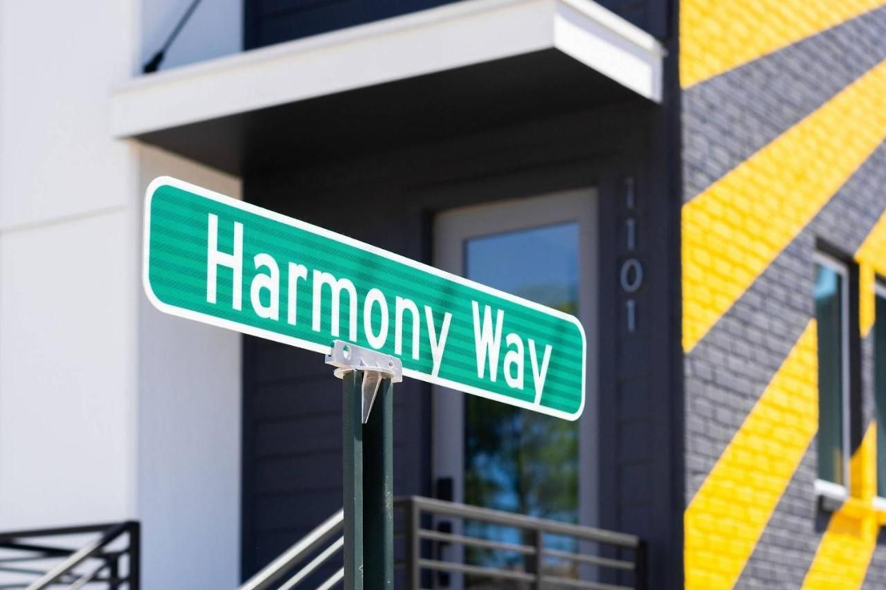 Harmony 18 Nashville