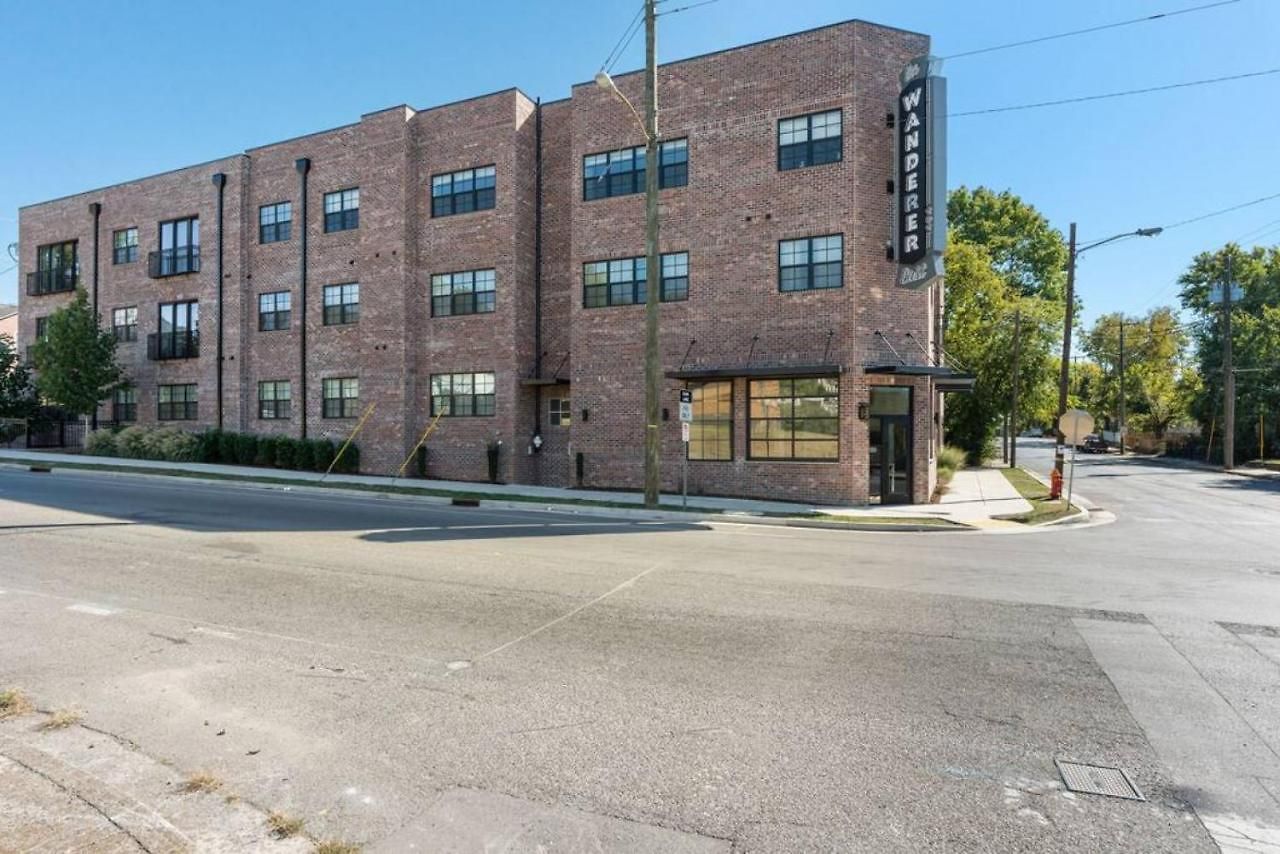 Near Downtown Broadway & Stadium With Free Parking Apartment Nashville