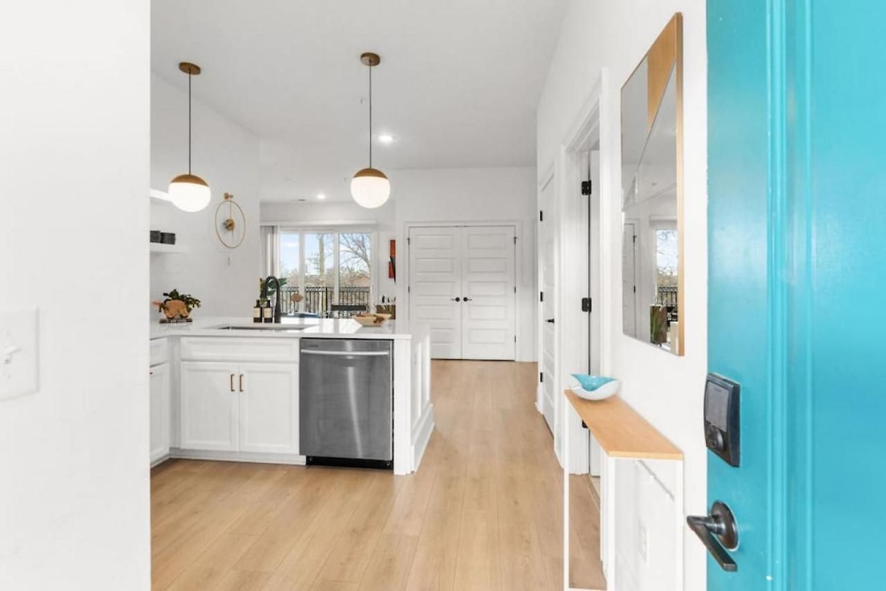Near Downtown Broadway & Stadium With Free Parking *