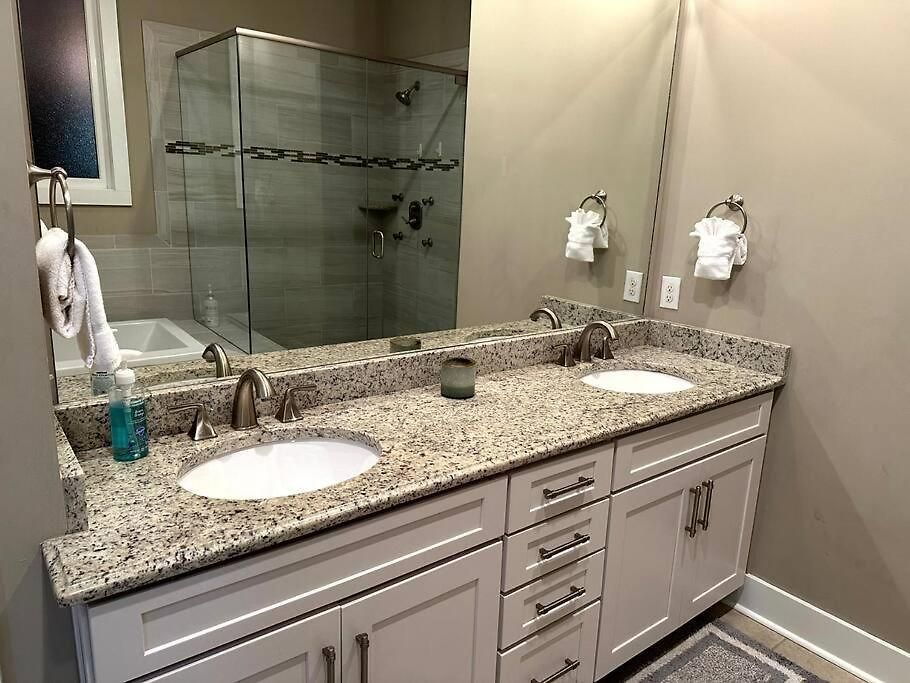 Holiday home Keys & Canvas East I Rooftop Hot Tub I 5 Mi To Broadway Nashville