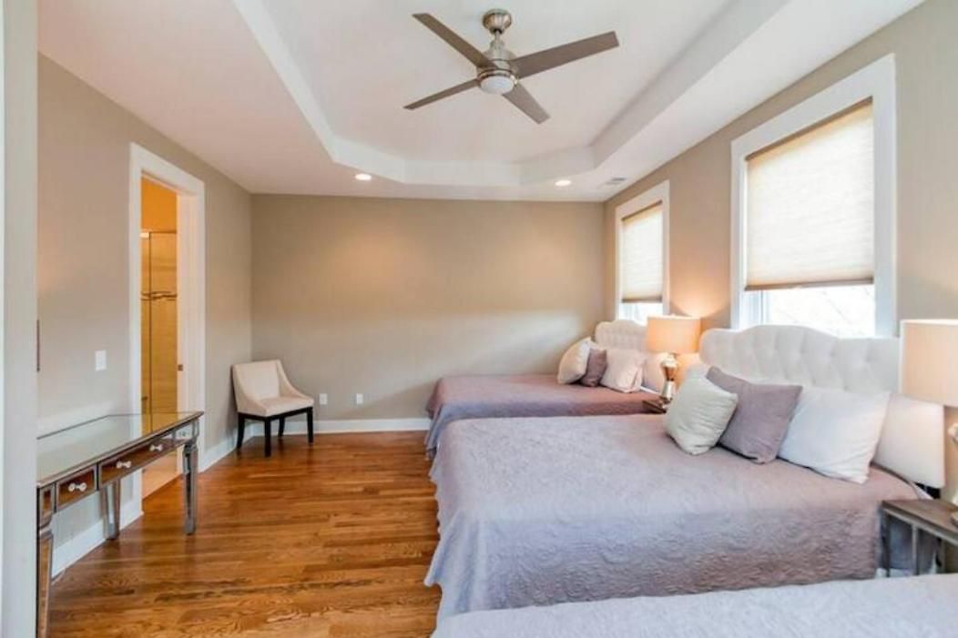 Glitz & Guitars I Stylish 3br With Rooftop Hot Tub In East