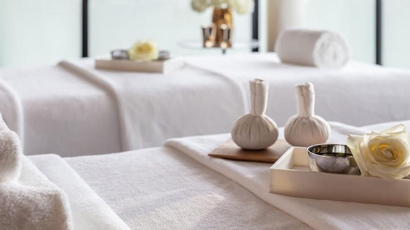 Four Seasons Hotel