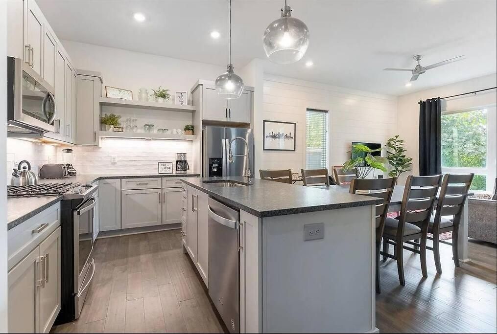 Vibe/3 Miles 2broadway/11 Bds Holiday home Nashville