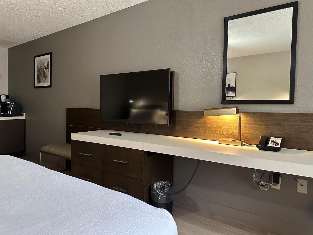 Crowne Plaza Airport By Ihg Nashville