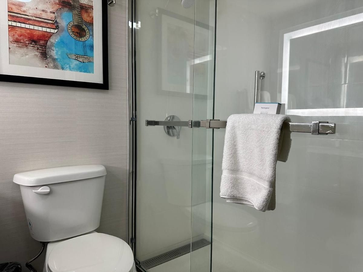 Hotel Crowne Plaza Airport By Ihg Nashville