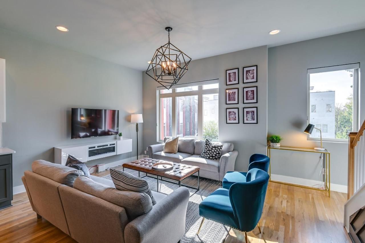 Holiday home Townhome W/ Rooftop Balcony & Game Room! *