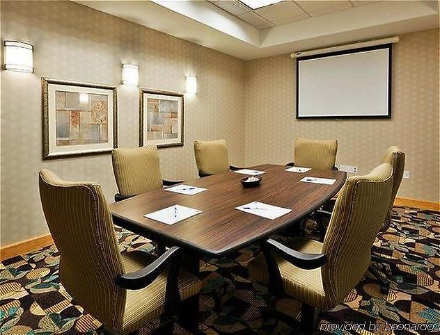 Hotel Express W-i40 By Ihg 3*