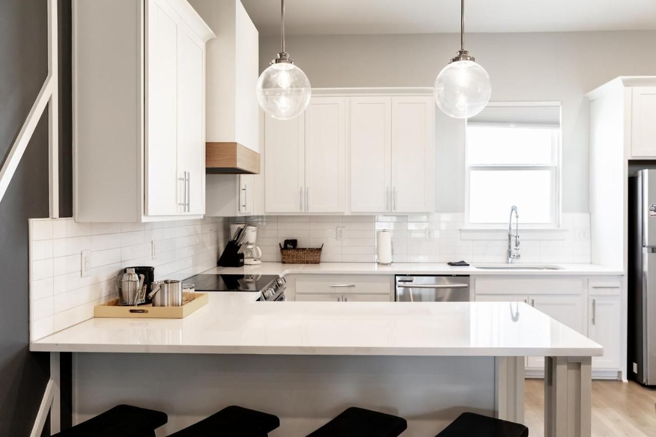 Star Retreat Townhome With Garage 3 Miles To Downtown Holiday home *